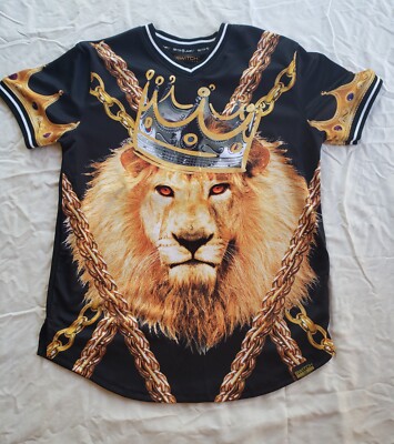 Really cool loin T-shirt It's hot outside put this shirt on and look cool.