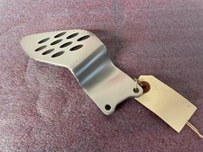 YAMAHA R1 FOOT REST R1 FOOT PEG R1 HEEL PLATE  R1 5VY HEEL PLATE R1 HANGER