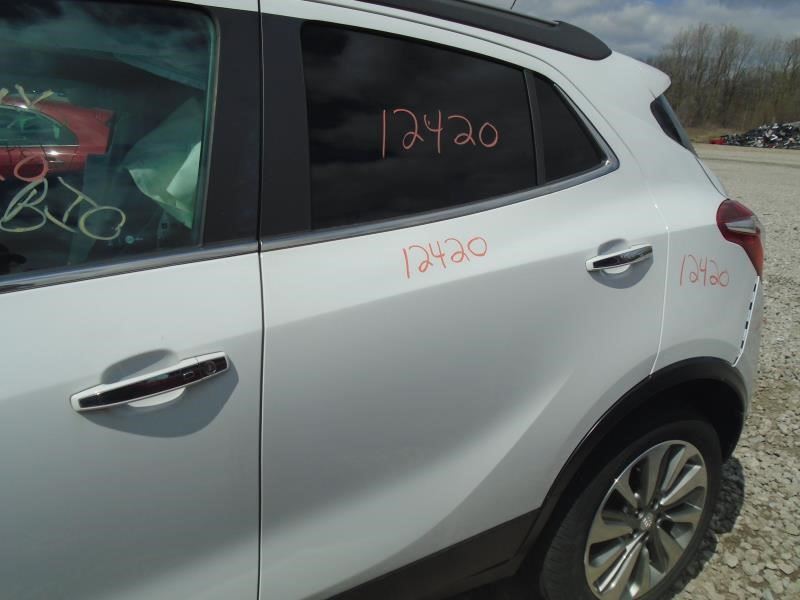 ENCORE    2017 Door Trim Panel, Rear 567383