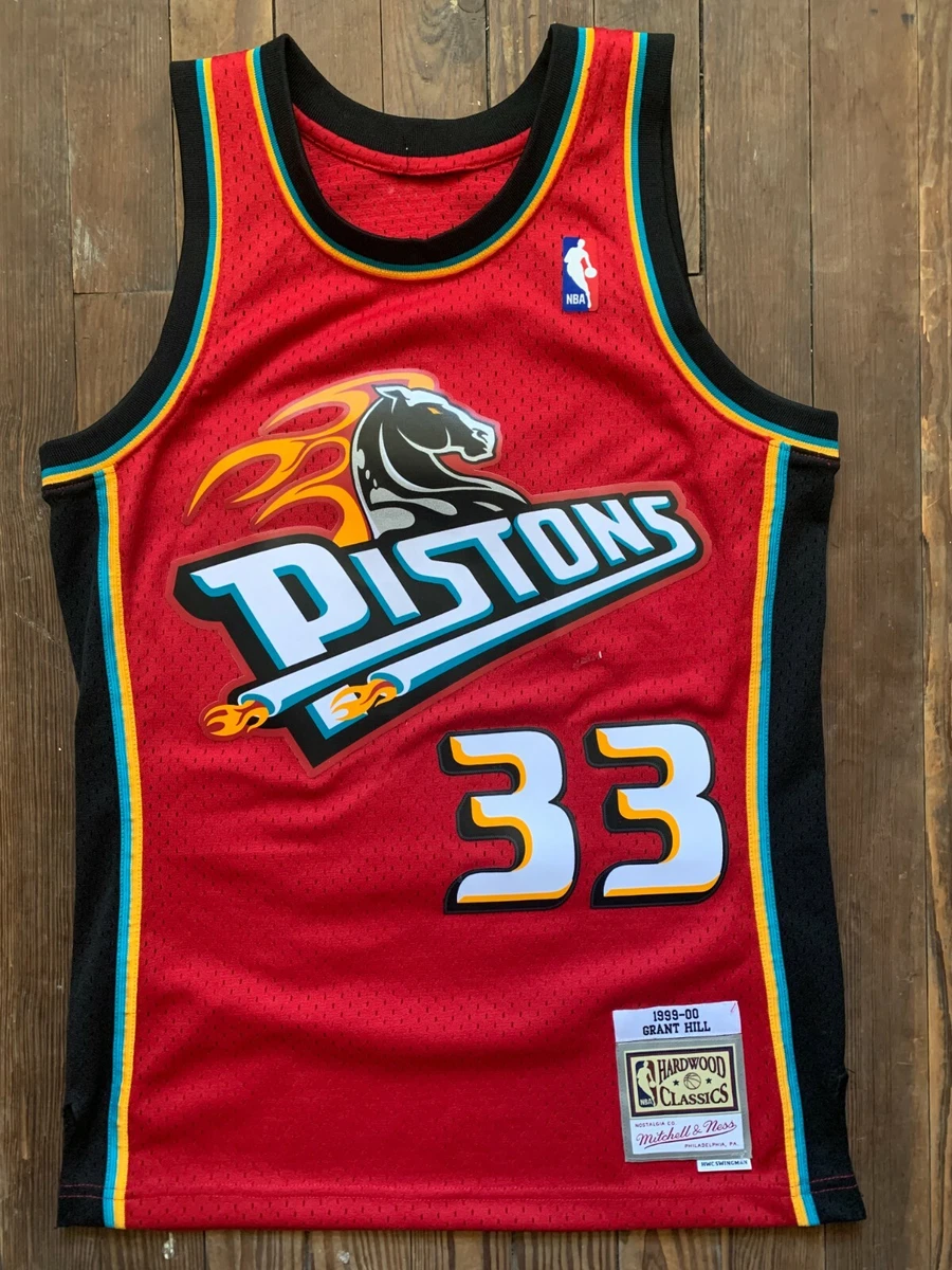 Men's Mitchell & Ness Grant Hill Red Detroit Pistons 1999-00 Hardwood  Classics Swingman Jersey