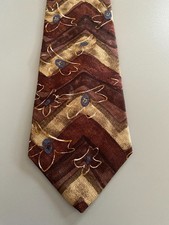 Bugatti Geometric Design Italian Silk Men's Tie 4"  57"