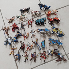 lot figurines chevaliers pirates Papo Plastoy