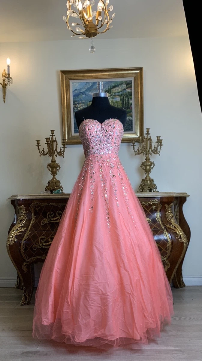 Elegant Military Ball Gown: Black or Burgundy Formal Dress