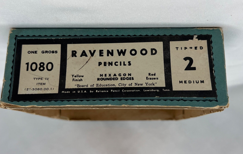 3 Dozen VTG Ravenwood Board Of Education New York City 1080 No. 2 Pencils W/Box - Picture 4 of 6