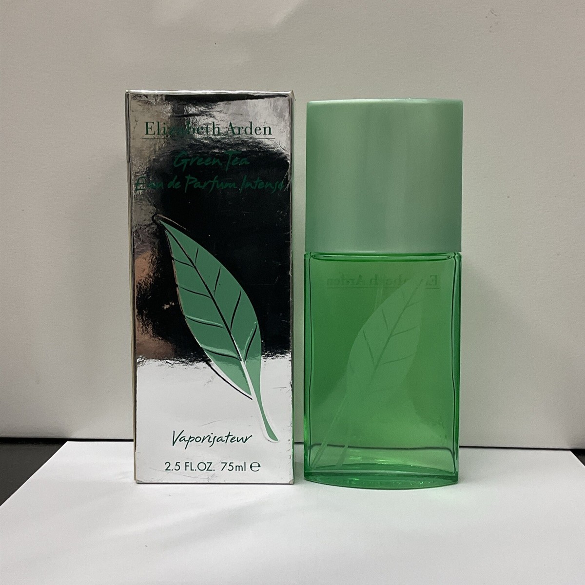 香水(女性用) Elizabeth Arden Green Tea Scent Spray Green Tea Scent Spray | Elizabeth Arden