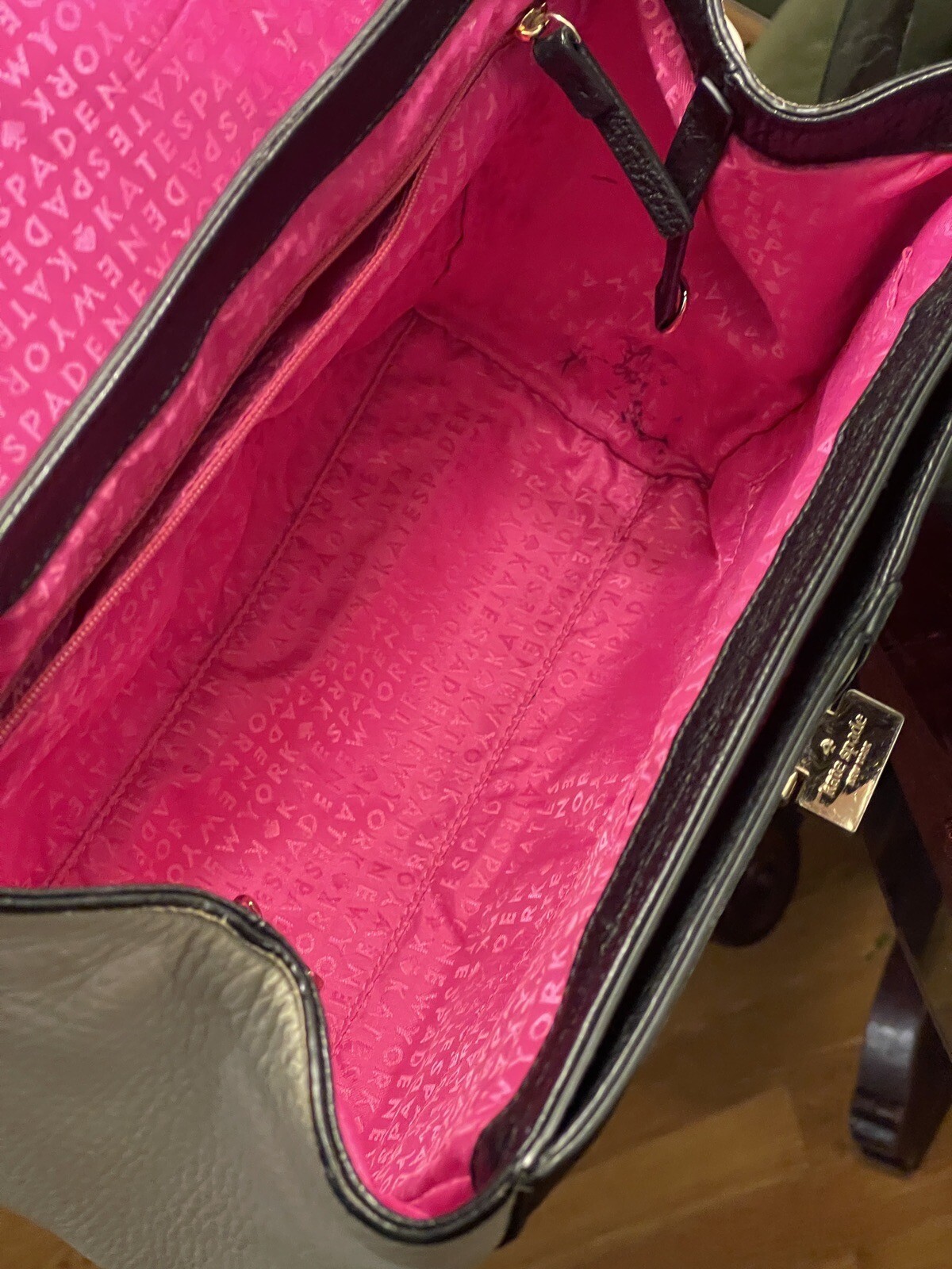 Kate Spade New York Wesley Place Laurel Top Handle Black & White