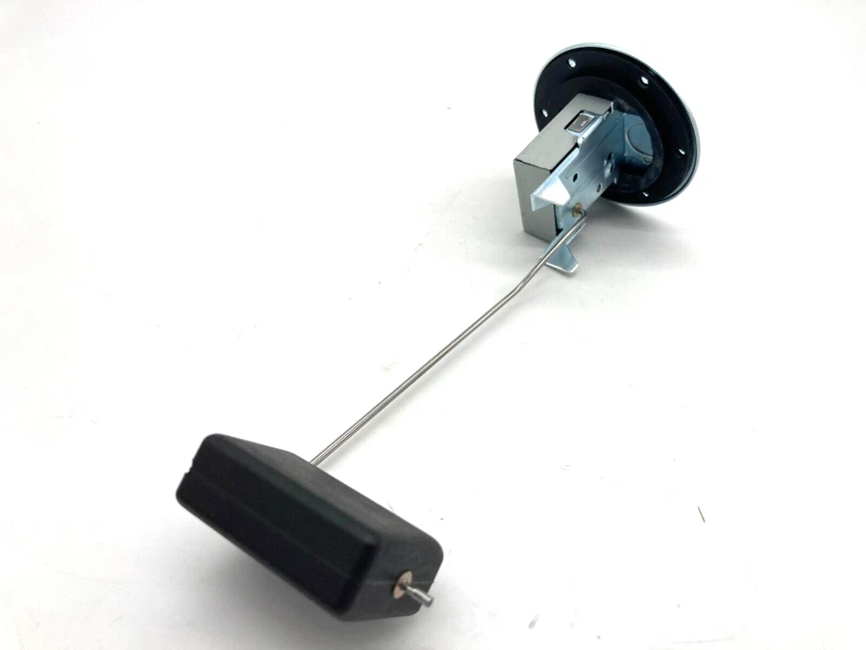 Mazda RX7 RX-7 1981-1983 Fuel Level Sending Unit  FA01-60-960A - Image 4 of 4