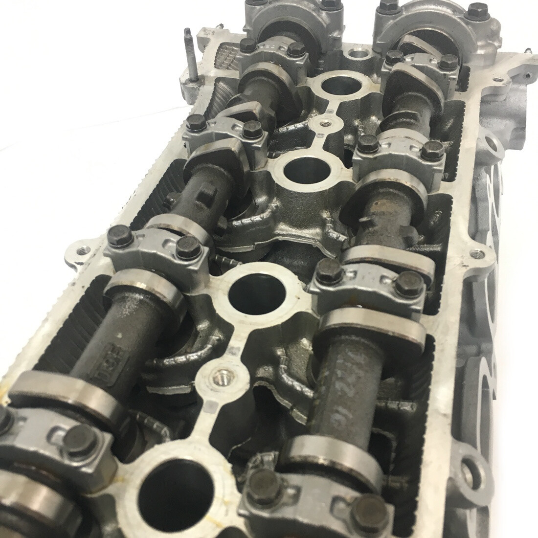 Toyota 2AZ-FE 2.4L DOHC Cylinder Head Assembly Camry Corolla RAV4 Matrix 2AZFE