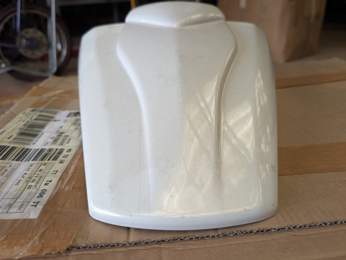 Ermax Seat Cowl White Honda CBR650F 2014-2016 #VUE - Picture 8 of 14