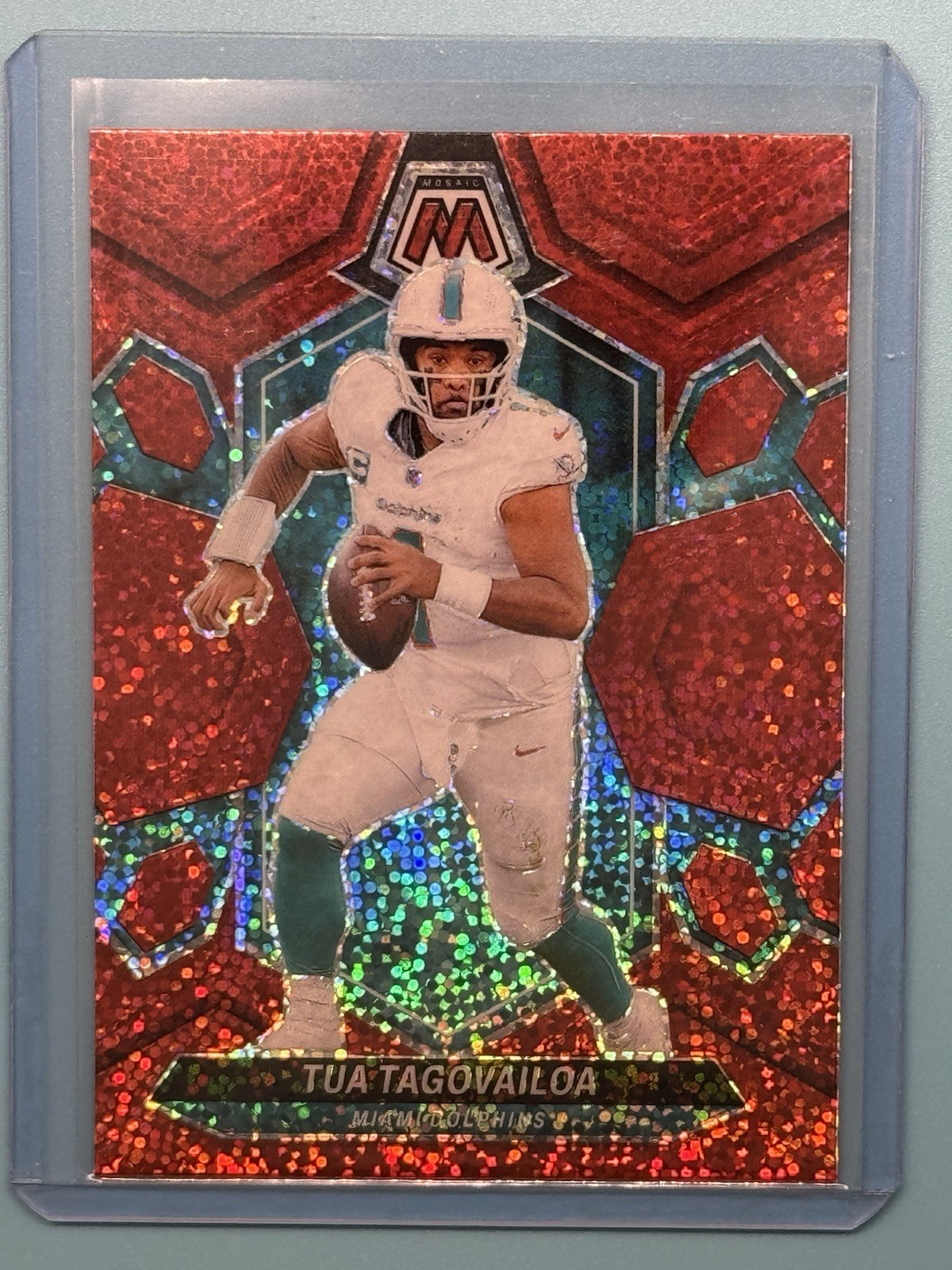 Tua Tagovailoa 2024 Mosaic Red Sparkle # 134