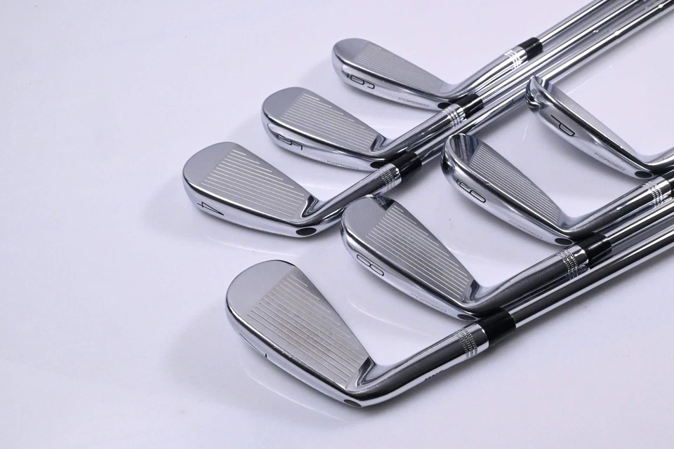 Wilson Staff Model CB/Blade 2024 Irons / 4-PW / X-Flex Dynamic Gold X100 Shafts - Image 4 of 4