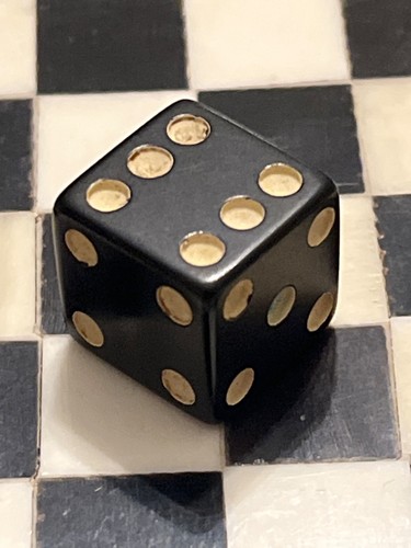 RARE SIZE old black bakelite 9/16" (aka 5/8") dice 021626@