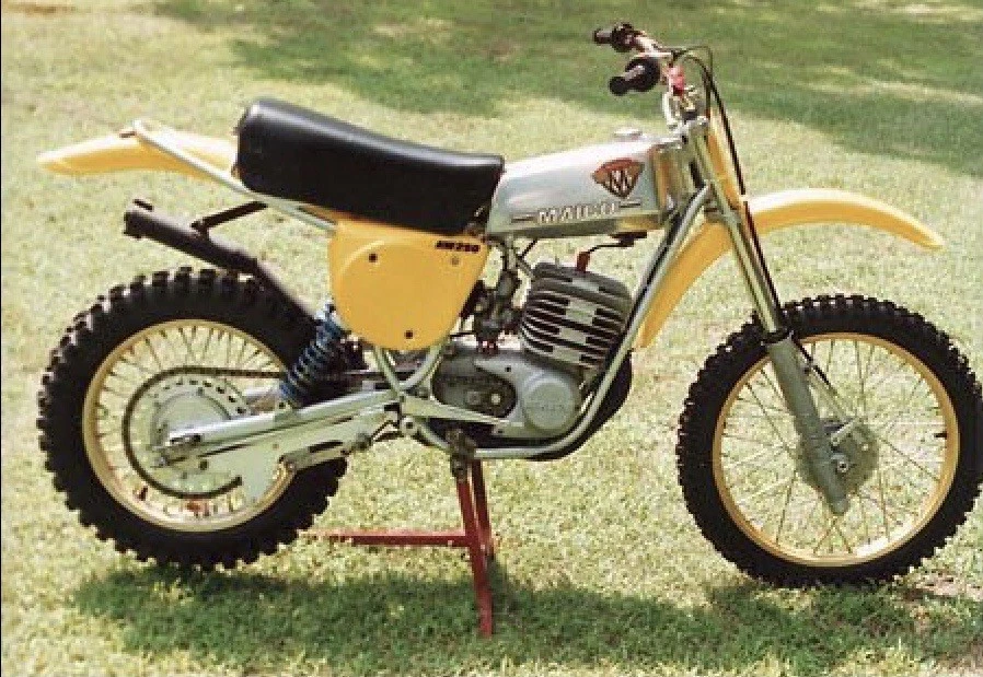 Juego de cojinetes de rueda delantera Maico 250 360 400 440 450 490 años 60 - 80 ¡NUEVO! Foto 4 de 4