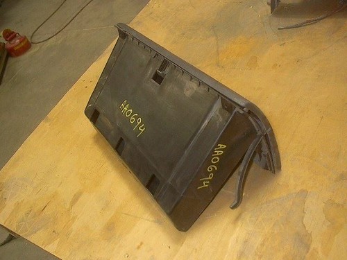 USED 2003 Isuzu NQR GRAY GLOVE BOX Shipped. NPR NRR W3500/4500 28229 - Picture 4 of 9