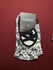 Toesox Elle Half Toe Floral Grip Socks Yoga Pilates Size Med (8.5-10.5)
