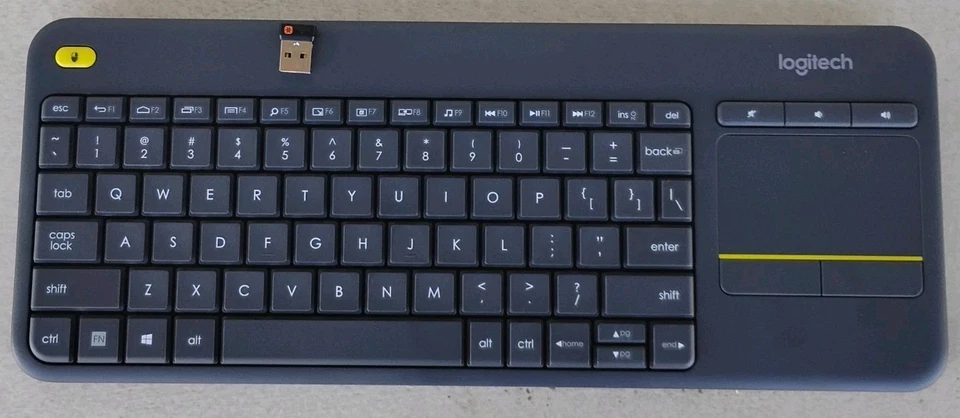 Logitech K400 Plus keyboard RF Wireless - Black - Image 2 of 4