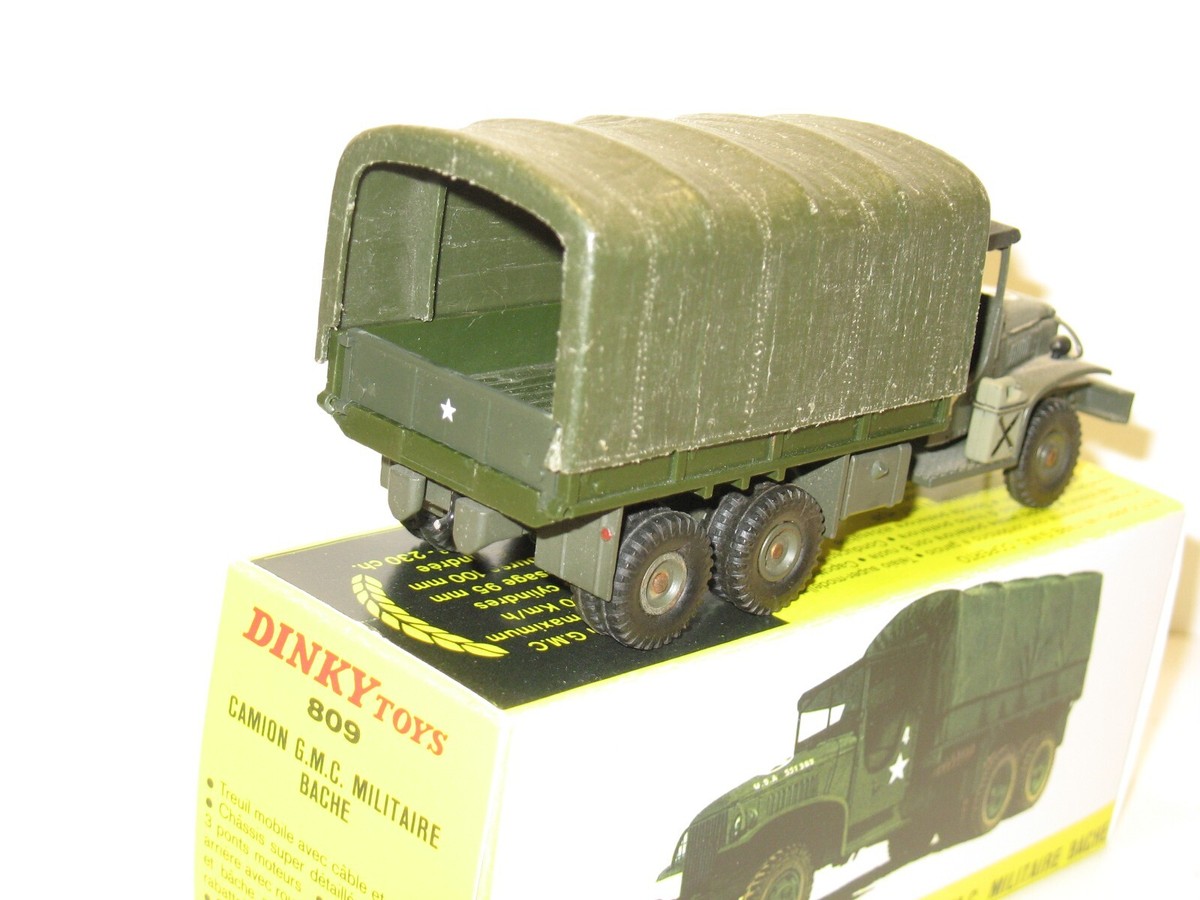 DINKY TOYS, militaire GMC baché complet version N1 siége non