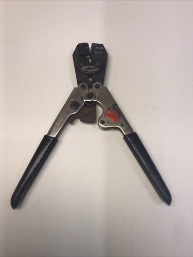 CCT-UBC ITT-Cannon Crimper 21565 AWG 20-30 - Used - Picture 1 of 7