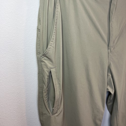 Baleaf Womens Bermuda Long Shorts Pockets UPF 50+ Golf Hiking Excellent Sz Large - Picture 5 of 15