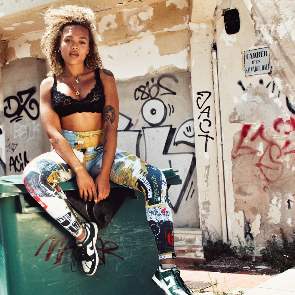 Neue Yakuza Damen Play Slide Leggings - Bunt - Bild 1 von 1