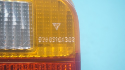 87--95 PORSCHE 928 S4, LUZ TRASERA IZQUIERDA. OEM. 92863104302 - Imagen 11 de 24