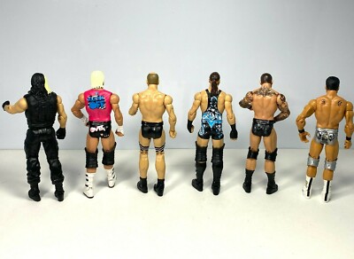 WWE Superstar Spinning Belt Action Figure Case w/ 6 Mattel