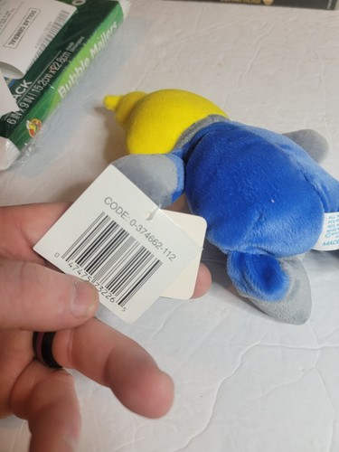 Bolsa de frijoles para computadora alienígena de peluche años 90 vintage juguetes con etiquetas 8" - CD - Imagen 5 de 6