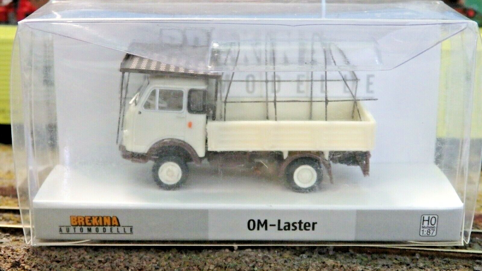Brekina PIBK34600.F OM Lupetto Centinato With Cargo Door HO 1:87