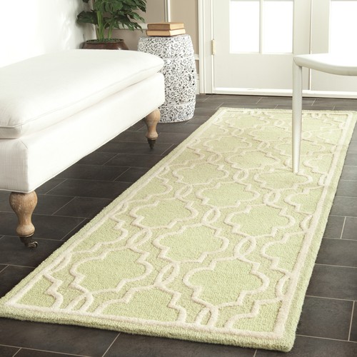 Safavieh Cambridge LIGHT GREEN / IVORY Wool Runner 2'6 x 12' CAM131B
