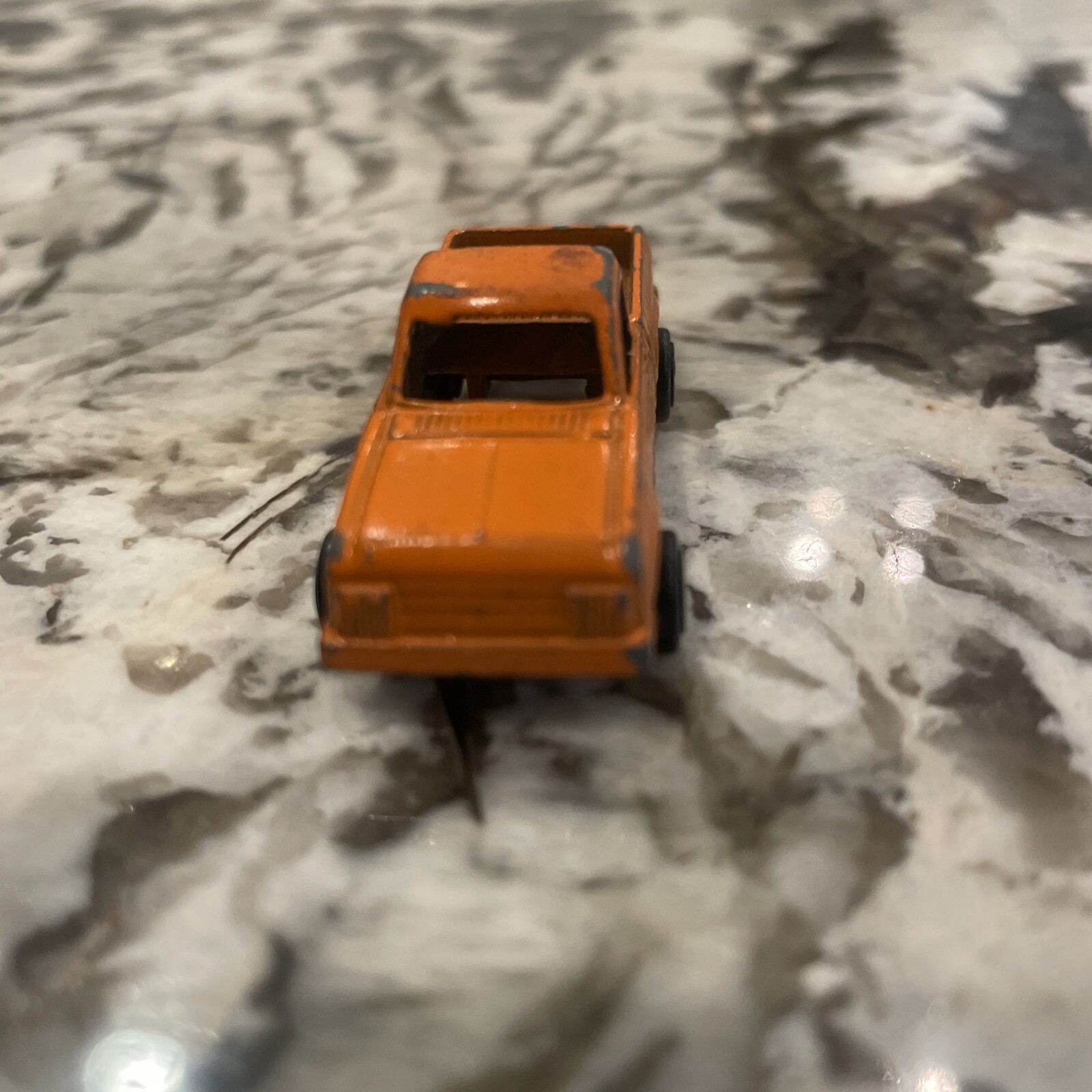 Picture 2 of 4