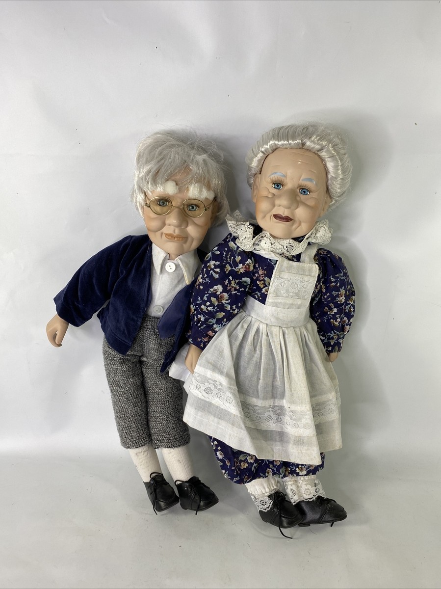 VINTAGE ASHLEY BELLE GRANDMA GRANDPA LARGE PORCELAIN DOLL COUPLE 34” 36”  RARE