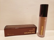 Hourglass ~ Veil ~ Retouching Fluid ~ Honey ~...