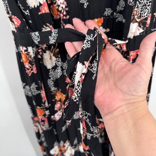 Torrid Dress Womens 2 Black Floral Maxi Sleeveless Cross Back Tie Waist Flowy - Picture 7 of 11