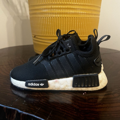 adidas NMD Kids Sneakers Black White Mesh Low Top Lace Up Size 6