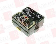 SIEMENS 3113B13-120V / 3113B13120V (NEW IN BOX)