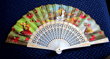 Vtg Spanish Flamenco Dance Folding Hand Fan Plastic Screen Print White Gold EUC