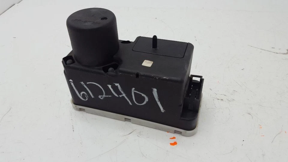 Módulo de bloqueio de roubo 1992 VW Corrado 357962257A - Imagem 4 de 4