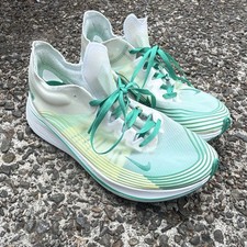 Nike Zoom Fly SP Men s Low Top Lace-Up Runnin...