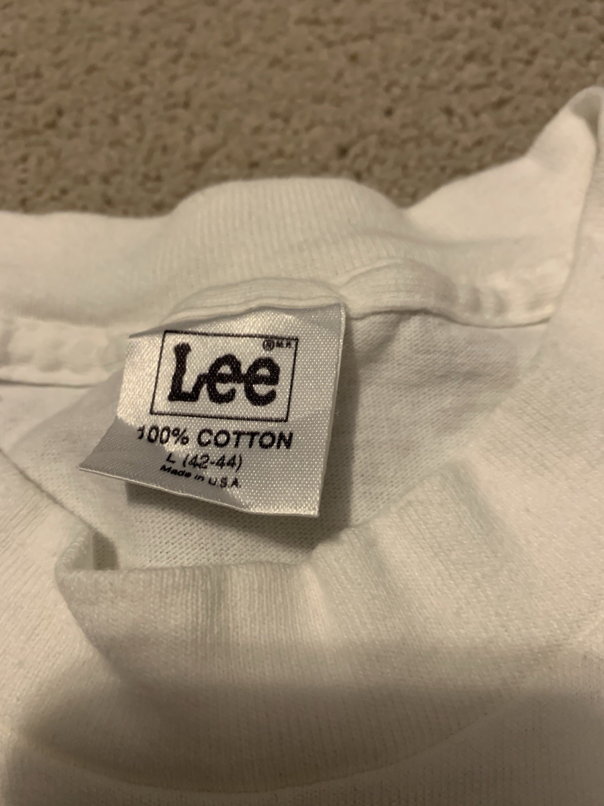 RARE Vintage 90’s Jim Calhoun Basketball T-Shirt UConn Huskies Size Large thumbnail 7