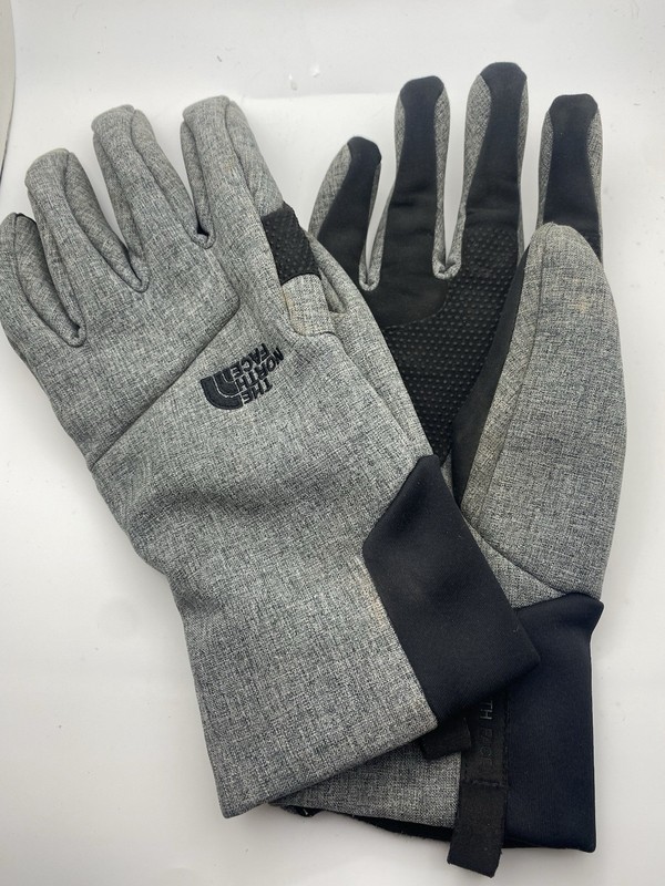 The North Face Men's Solid Wrist-Length Gloves Gray/Black Size XL