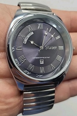 [NEAR MINT] Stauer Metropolitan Roman Numeral Quartz Men's Watch Calendar Days 
