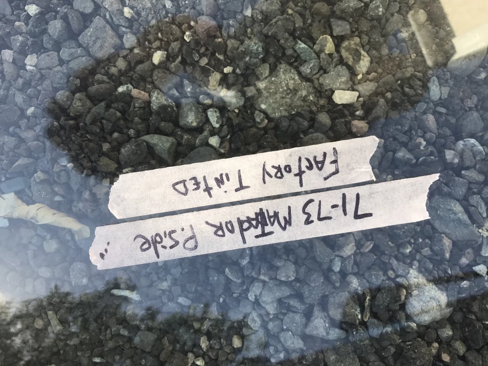 AMC Matador 1971-73 2 puertas techo rígido lado del pasajero puerta tintada de fábrica vidrio raro Foto 2 de 2