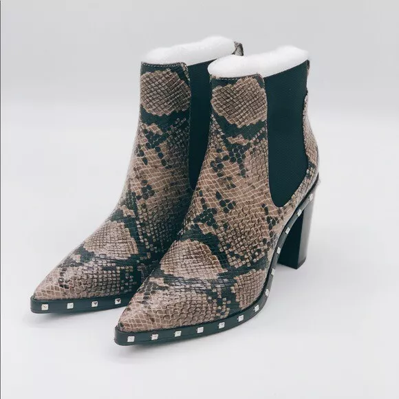 Charles david hotsell dodger chelsea boot