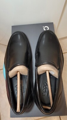 BRAND New ECCO MEN Black leather slip-on Shoes 39/US 5-5.5 NEW with Box