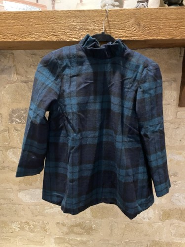 Neu mit Etikett Tuckernuck Blackwatch blau/grün karierte Faye Bluse - Größe Small - Bild 1 von 12