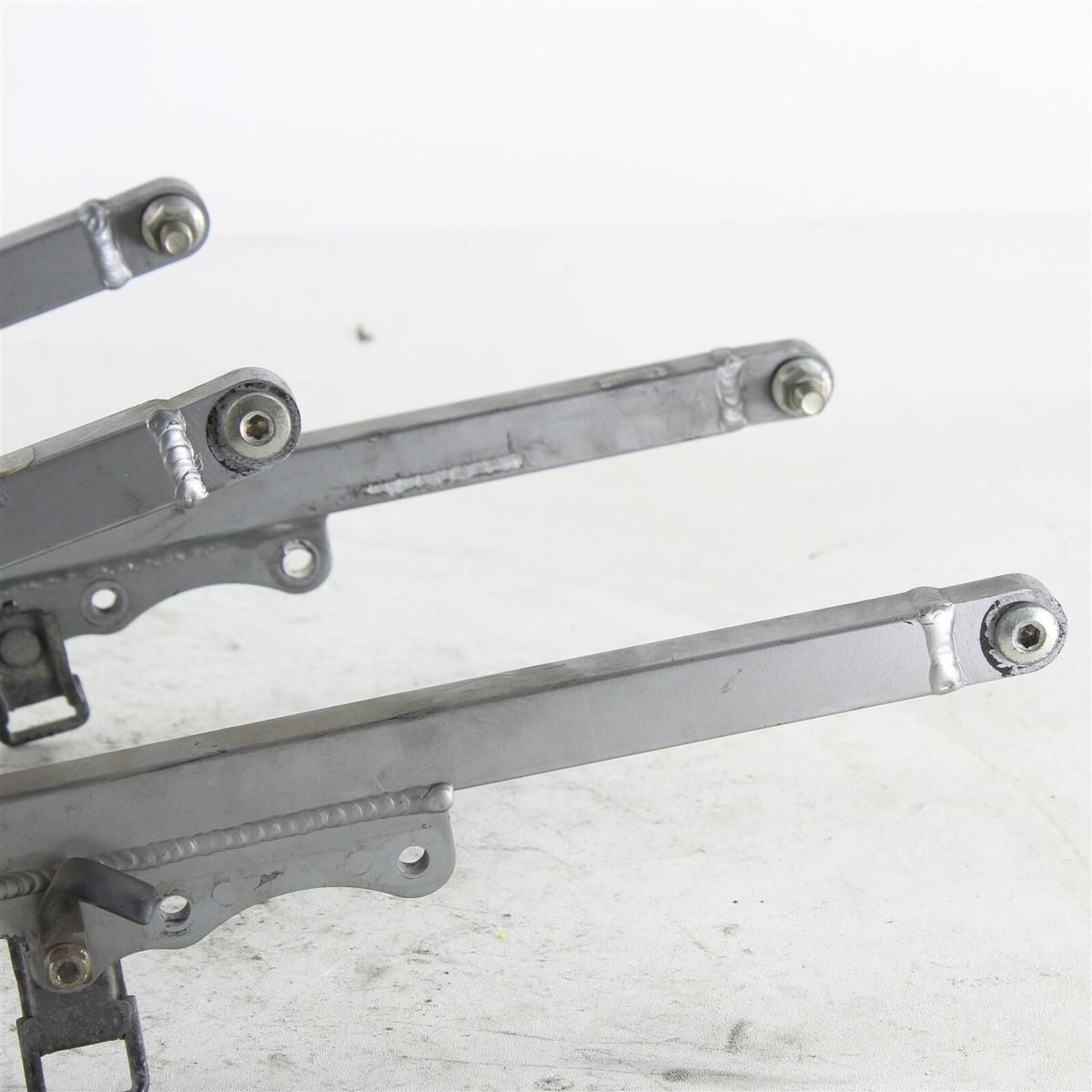 9/24 のぶぶ様 1994-1997 Kawasaki Ninja ZX9R ZX9 900 Rear Subframe Sub