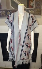 Vtg Bird Poncho Cardigan Gray Sweater Armpit To armpit 20.5  Length 35  
