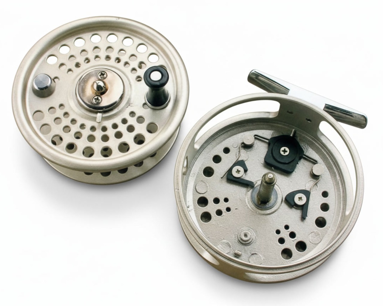 Die Cast Aluminum Fly Reel 5/6 WT &bull; Lightweight &bull; Smooth Drag &bull; Freshwater Trout