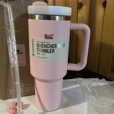 #ad Stanley Stainless Steel H2.0 FlowState Quencher Tumbler 40oz $37.99