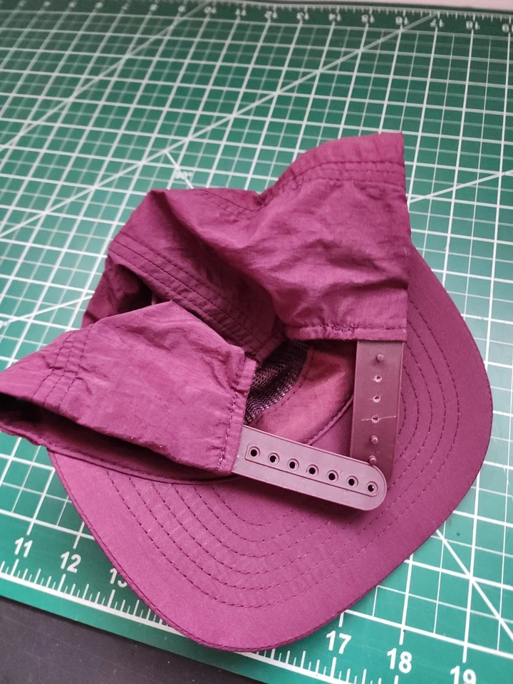 Volcom Men's Adjustable Snapback Hat Maroon One Size Fishinh Ahi DAMAGED - Image 4 of 4